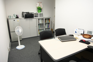 rentaloffice_room307_2.jpg